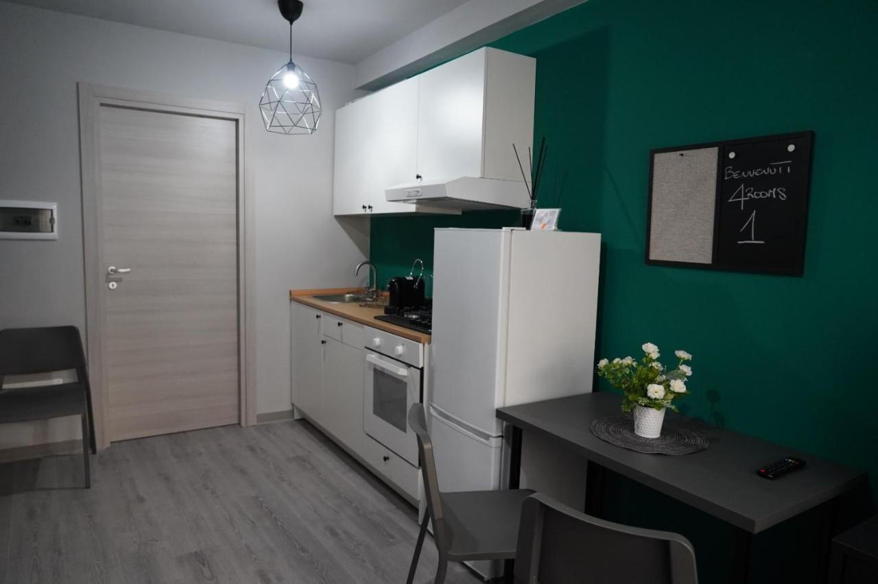 لاميزيا تيرمي 4Rooms B&B - Holiday Home المظهر الخارجي الصورة