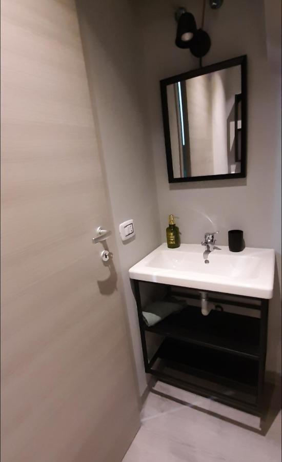 لاميزيا تيرمي 4Rooms B&B - Holiday Home المظهر الخارجي الصورة